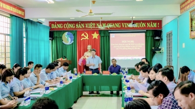 Họp giao ban công tác quý III và triển khai phương hướng nhiệm vụ quý IV/2023 của Văn phòng Đăng ký đất đai